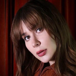 Emmelie de Forest – 2025.1 – 300 X 300 – Hjemmeside